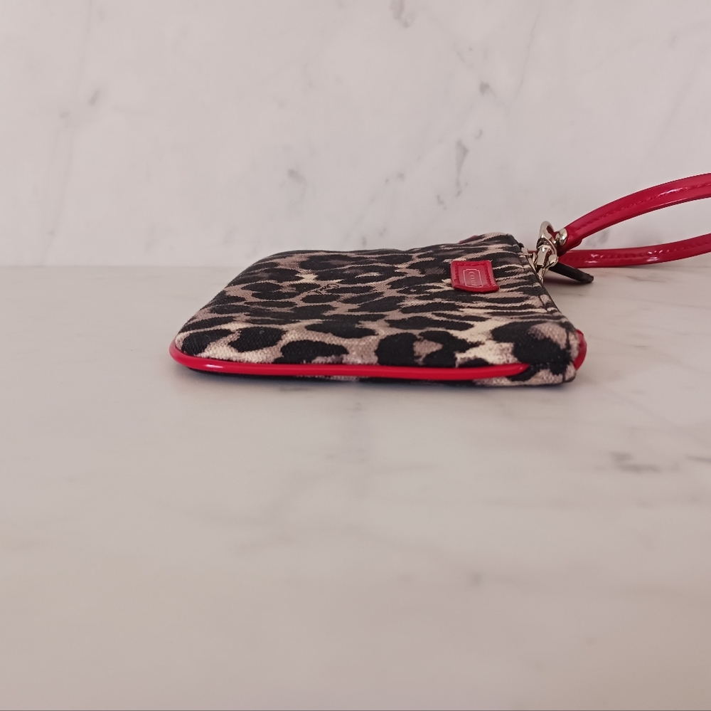 Coach Park Ocelet Small Wristlet - Picture 4 of 15